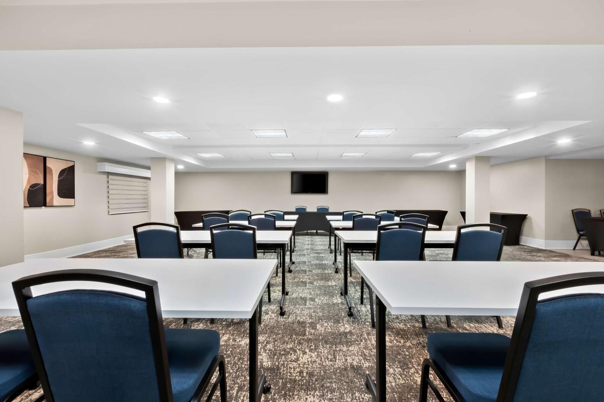 Latitude Suites Tinton Falls Eatontown - BW Premier Collection Εξωτερικό φωτογραφία