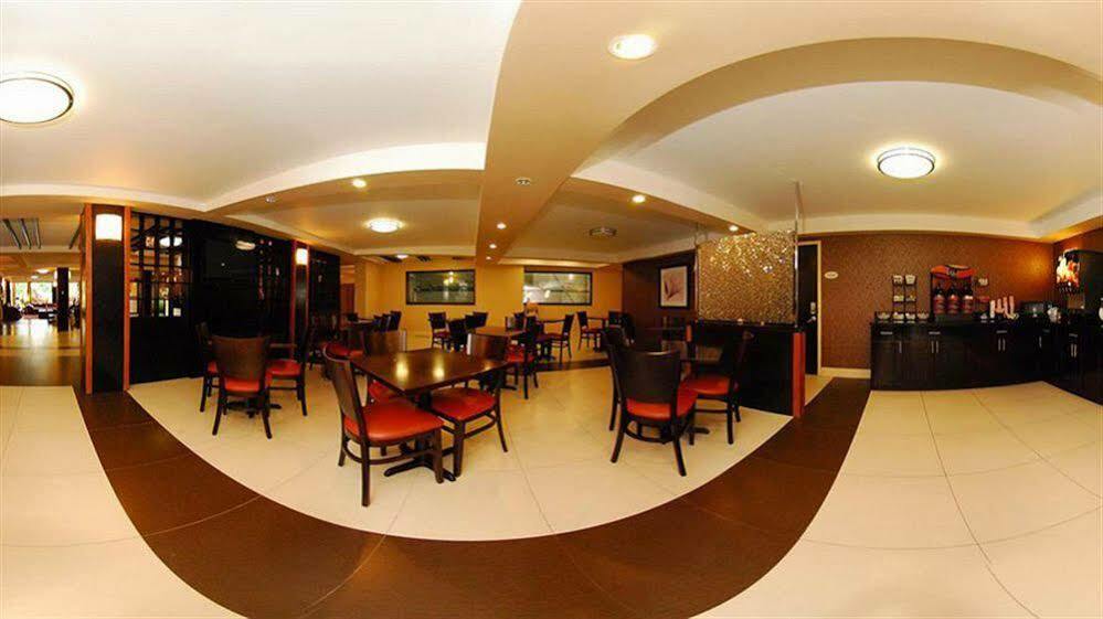Latitude Suites Tinton Falls Eatontown - BW Premier Collection Εξωτερικό φωτογραφία